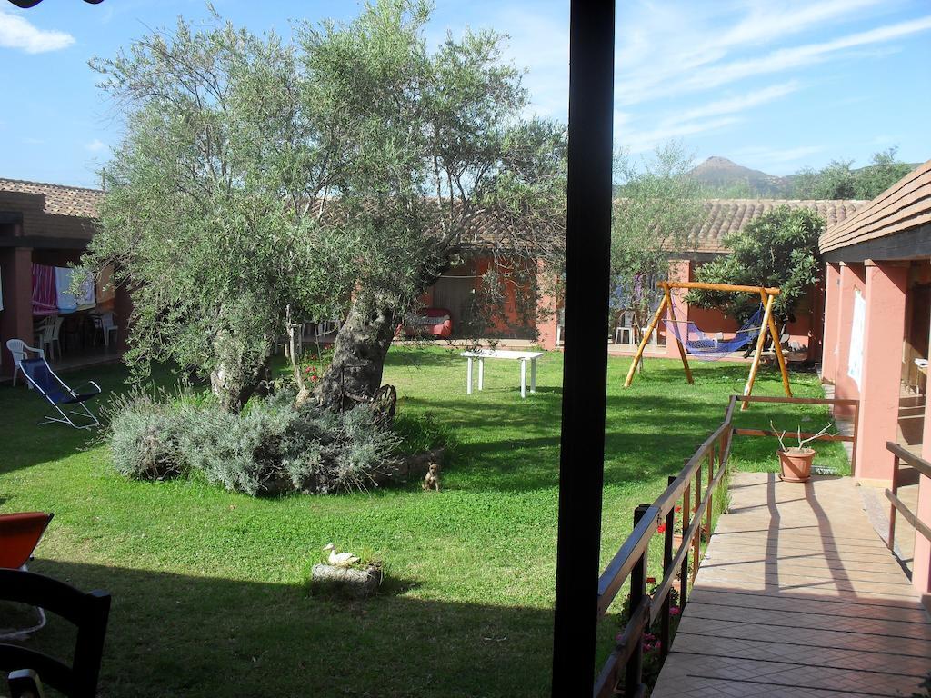 Agriturismo Su Barraccu Loceri Exterior foto